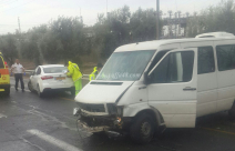 اصابة شخصين بحادث طرق بين مركبتين في مدخل مدينة اللد